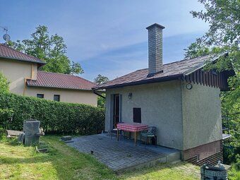 Prodám zahradu o výměře 384 m2 se zděnou, podsklepenou chato