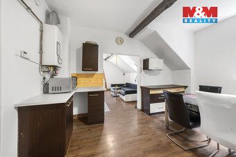 Nabízíme k prodeji činžovní dům v centru města s pravidelně 