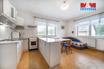 Nabízíme k prodeji rodinný dům v obci Damníkov, situovaný v 