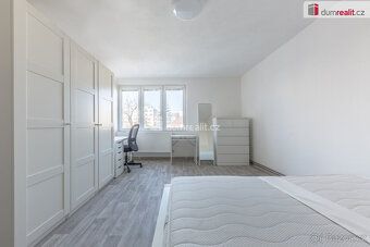 Cena včetně provize a právního systému, prodej prostorného r