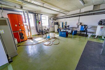 Bezno, prodej výrobně-skladového areálu o zastavěné ploše 86