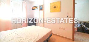 Nabízíme k prodeji velmi pěkně zařízený třípokojový apartmán