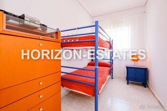 Rádi bychom vám představili k prodeji zařízený třípokojový a