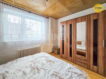 Nabízíme Vám ke koupi dvoupodlažní rodinný dům nacházející s