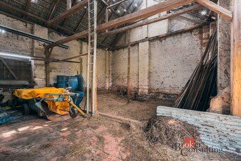 Prodej rodinný dům 4+1, 110 m2, pozemek 2595 m2, HořesedlyNa