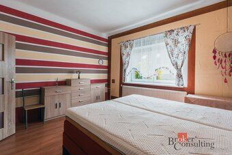 Prodej rodinný dům 4+1, 110 m2, pozemek 2595 m2, HořesedlyNa