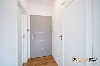 Nový, moderní byt 2+kk s balkonem v Rezidenci Škola – Mladé 