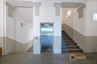 Nový, moderní byt 2+kk s balkonem v Rezidenci Škola – Mladé 