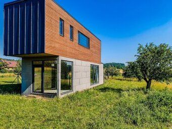 Nabídněte rodinný dům, chalupu, statek nebo pozemek ve Střed