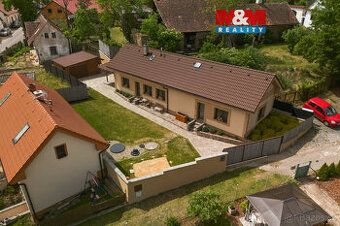 Nabídněte rodinný dům, chalupu, statek nebo pozemek ve Střed