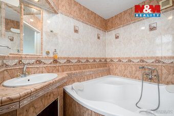 Dlouhodobý podnájem Vám nabízí tento útulný byt 2+1, upraven