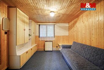 Nabízíme exkluzivně prodej chaty o zastavěné ploše 47m² v re