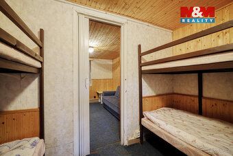Nabízíme exkluzivně prodej chaty o zastavěné ploše 47m² v re