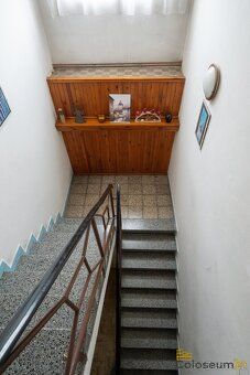 Ev.č. 00427 REZERVACENabízíme k prodeji prostorný rodinný dů