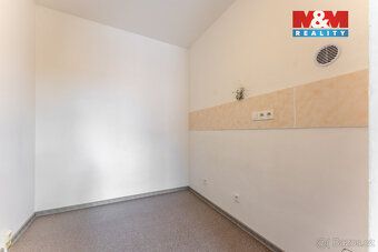 Nabízíme k prodeji světlý byt 1+kk na pražském Žižkově o cel