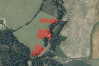 Nabízíme k prodeji soubor pozemků o celkové výměře 13 628 m²