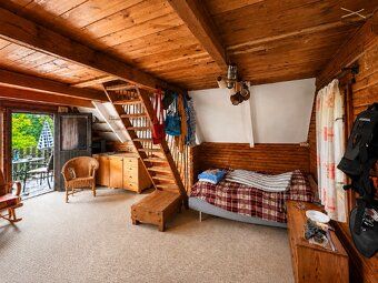 REKREAČNÍ CHATA 44 m², POZEMEK 362 m², GARÁŽ, CHOLÍN–BOROTIC