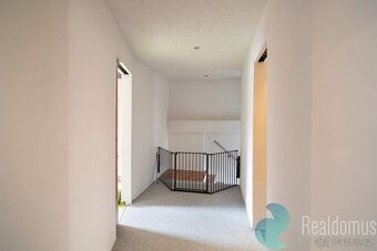Společnost REALDOMUS vám zprostředkuje prodej rodinného domu