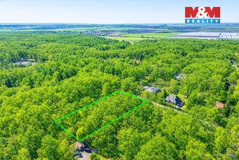 Prodej jedinečného pozemku o výměře 3 825 m² v prestižní a v