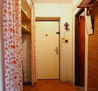 Nabízíme k prodeji byt o výměře 49 m² v klidné části obce Lo