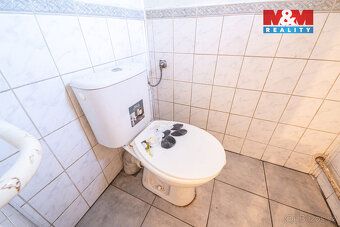Prodej samostatně stojícího cihlového domu v širším centru Č