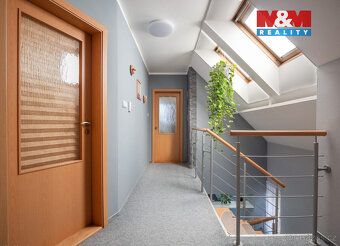 Hledáte domov, který spojuje moderní komfort, nízké provozní