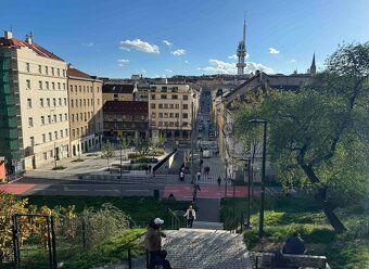 Nabízíme k pronájmu byt 2+1, o ploše 58m2, ve 2. podlaží v č