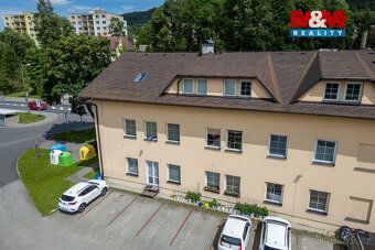 V zastoupení klienta nabízíme ke koupi podkrovní byt 3+kk v 