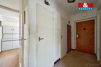 Nabízím k prodeji slunný byt 3+1 o výměře 65 m² v centru Par