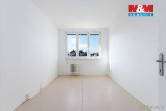 Nabízím k pronájmu byt 3+1 s lodžií v blízkosti centra, souč