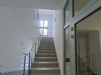 Atraktivní pronájem kanceláří (71 m²) na nejprestižnější adr