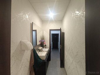 Pronájem dvouprostorové kanceláře (39 m²) na Hlavní třídě v 