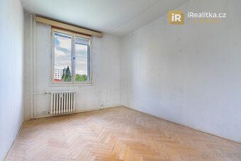Prodej prostorného bytu o dispozici 4+1 s lodžií, šatnou a k