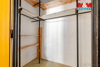 Nabízíme byt o dispozici 3+1 v 1. patře a výměře 65 m², kter