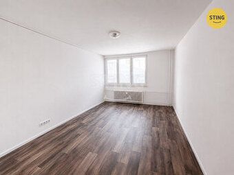 Nabízíme k prodeji světlý a vkusně zrekonstruovaný byt v oso
