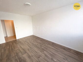Nabízíme k prodeji světlý a vkusně zrekonstruovaný byt v oso