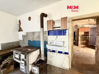 Nabízíme k prodeji rodinný dům 4+1 v lokalitě Červený Kostel