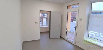 Realitní společnost Gepard Vám nabízí k pronájmu obchodní pr