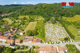 Nabízíme k prodeji atraktivní pozemek o celkové výměře 3 601