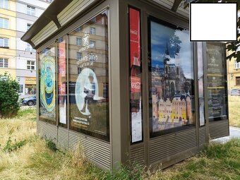 Nabízím k prodeji 3× novinový stánek/kiosk ve velmi dobrém s