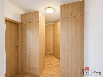 Prodej bytu 3+1 s lodžií, 77 m2, Hodonínská 55, PlzeňNa prod