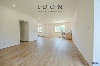 Nabízíme Vám ke koupi precizně zrekonstruovaný dům v atrakti