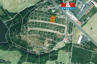 Prodej stavební parcely o výměře 717 m2 v klidné lokalitě mě