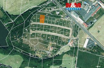 Prodej stavební parcely o výměře 717 m2 v klidné lokalitě mě