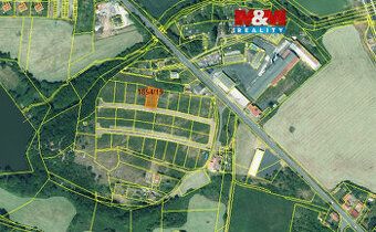 Prodej stavební parcely o výměře 717 m2 v klidné lokalitě mě