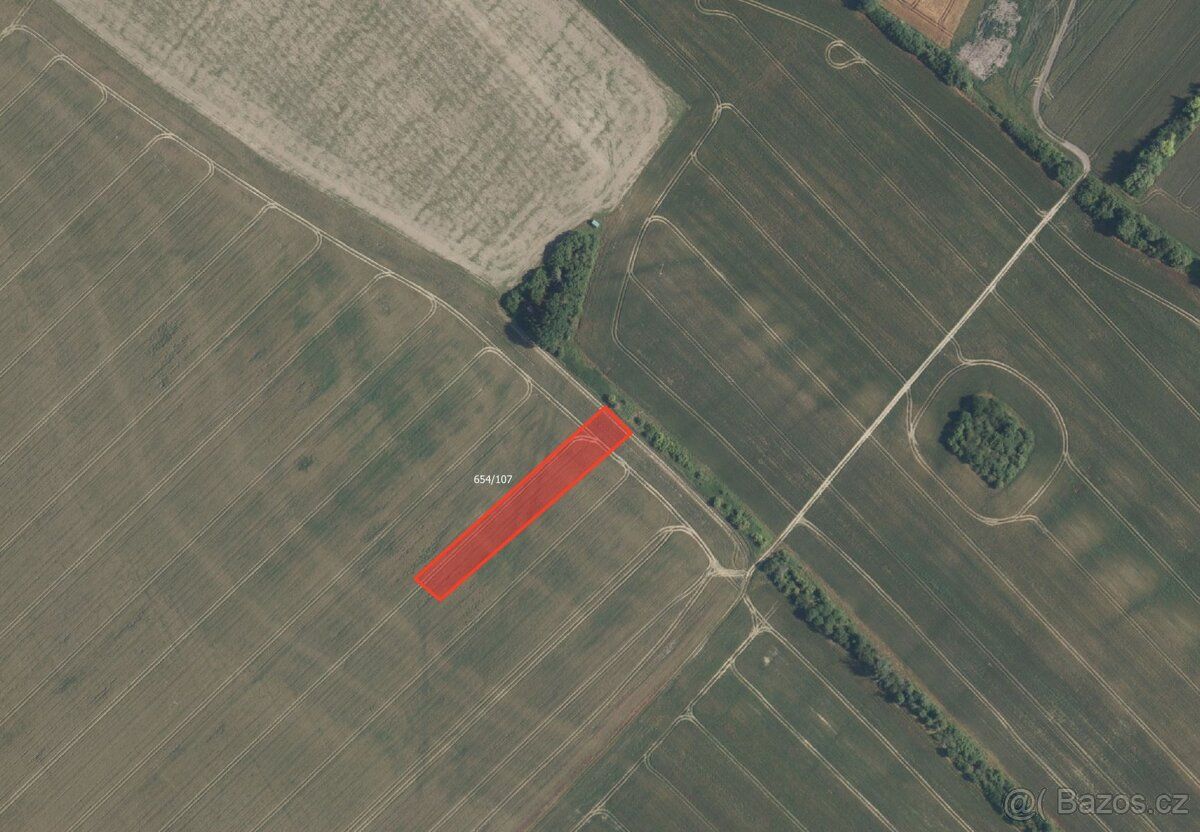 V katastrálním území Všetaty v okrese Mělník nabízím k prode