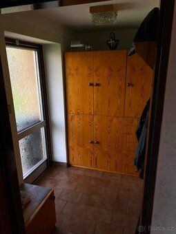 Nabízíme k prodeji krásný a udržovaný velký RD, který byl zk