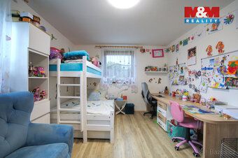 Exkluzivně nabízíme moderní, samostatně stojící rodinný dům 