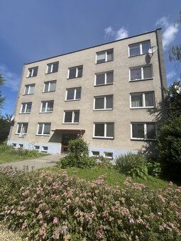 Nabízíme Vám exkluzivní příležitost k pronájmu prostorného a