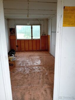 Prodám stavební buňku,zachovala,rozvod elektřiny